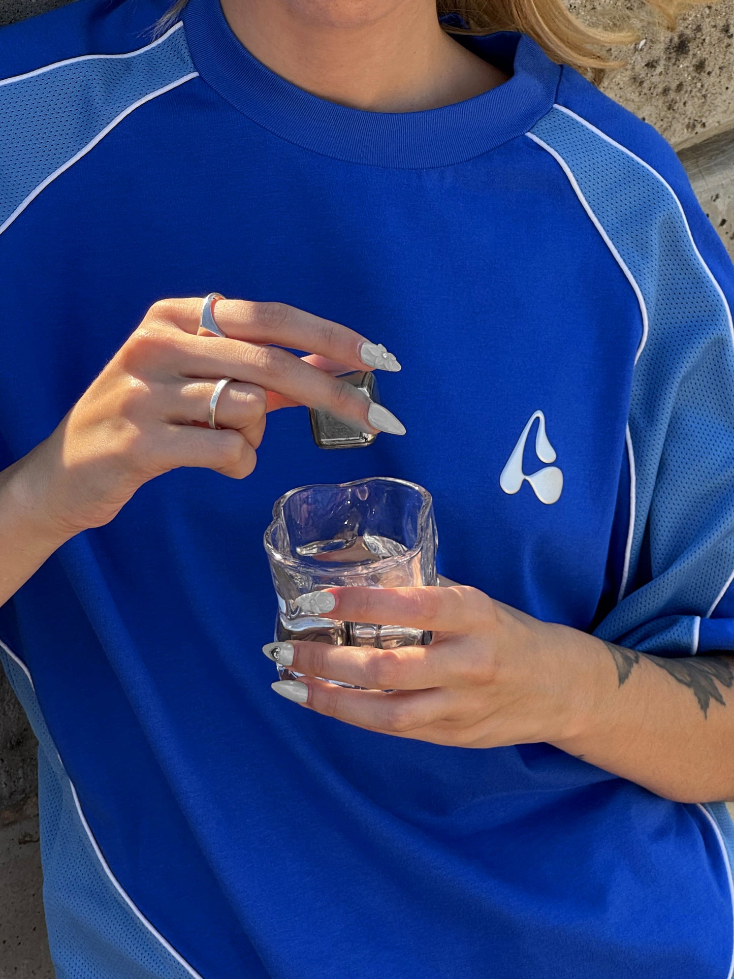 SPLIT BLUE TEE